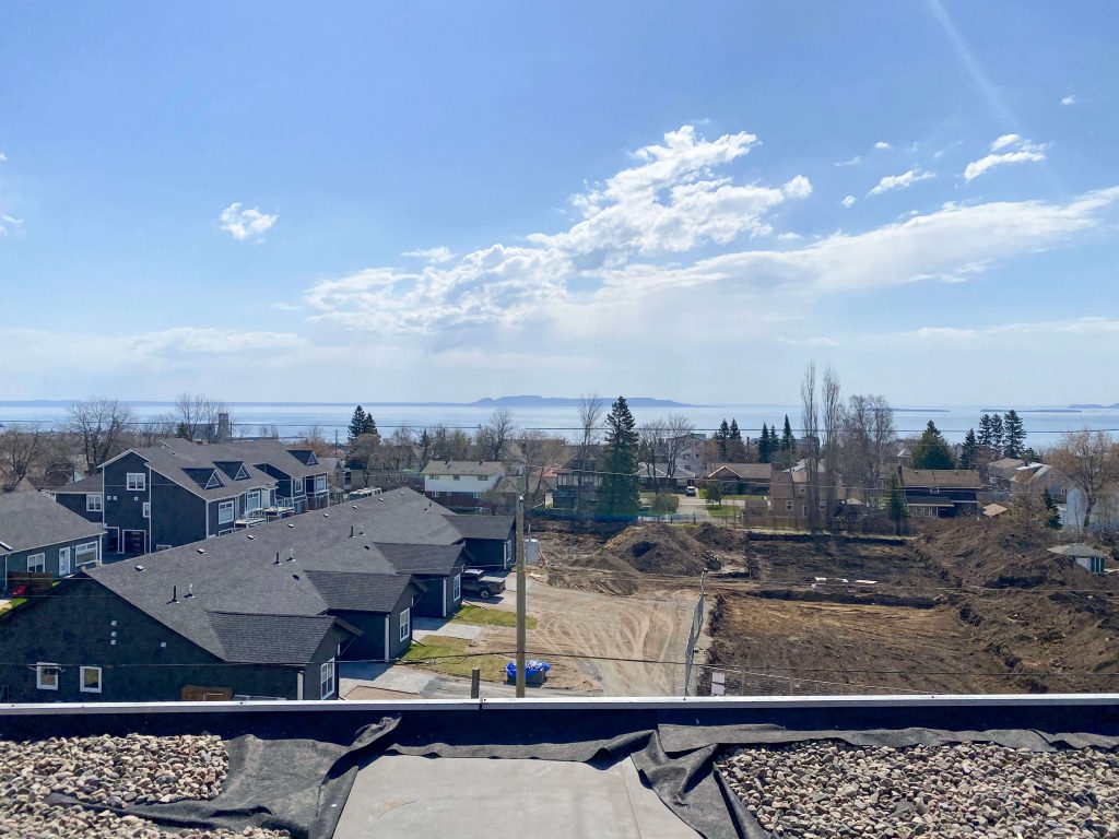 thunder-bay-condos-hillcrest-rooftop-view